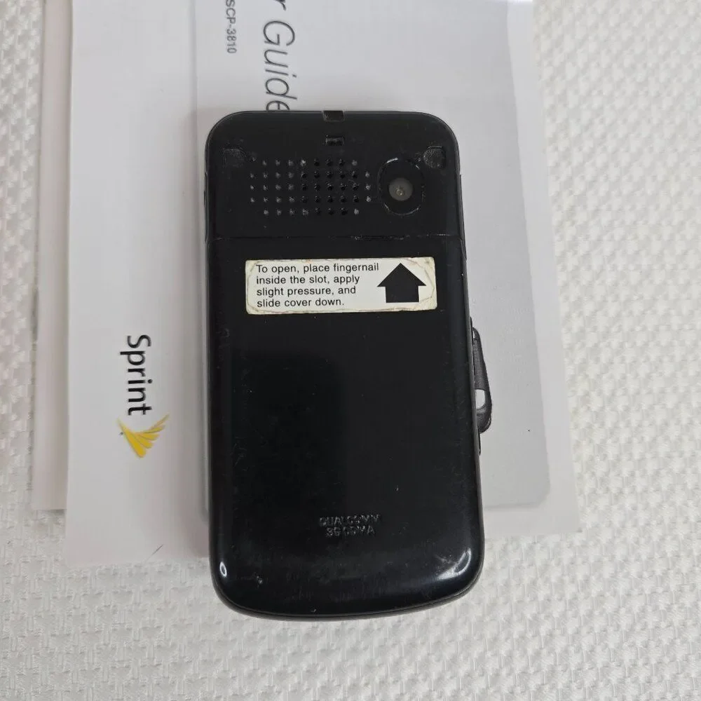 Vintage Sanyo SCP-3810 Sprint Flip Phone Charger Manuals Pre-Owned